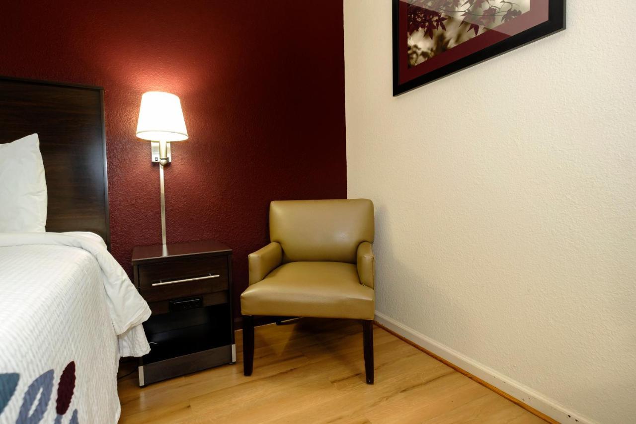 Red Roof Inn Hillsville Dış mekan fotoğraf