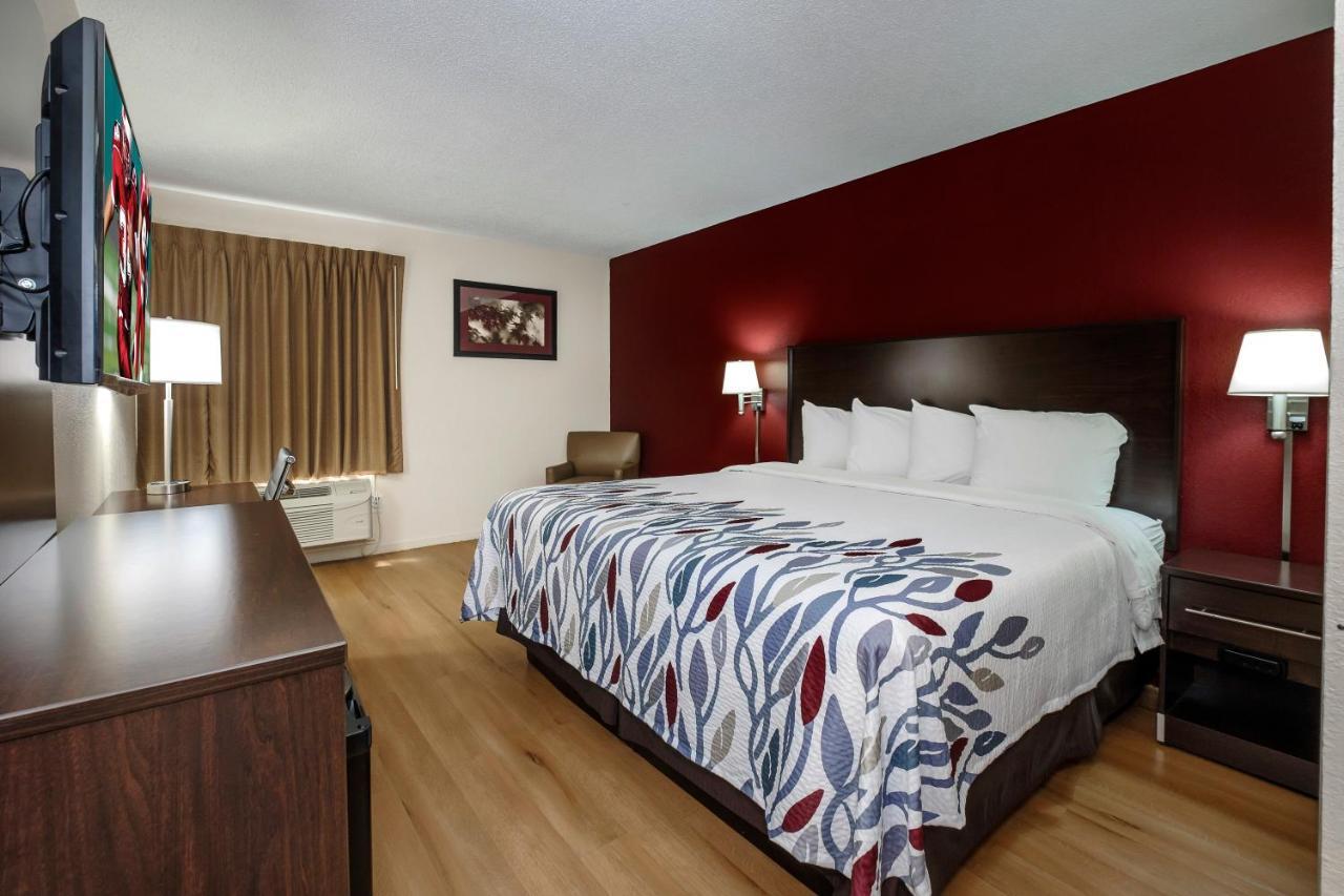 Red Roof Inn Hillsville Dış mekan fotoğraf